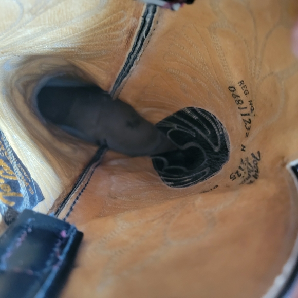 COPY - Tony Lama cowboy boots 9.5 E - Picture 8 of 9
